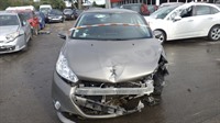 Recycling Car - Voiture accidentée en vente. Cliquez pour zoomer Recycling Car - Voiture accidentée en vente. Cliquez pour zoomer