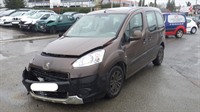Recycling Car - Voiture accidentée en vente. Cliquez pour zoomer Recycling Car - Voiture accidentée en vente. Cliquez pour zoomer