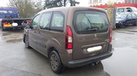Recycling Car - Voiture accidentée en vente. Cliquez pour zoomer Recycling Car - Voiture accidentée en vente. Cliquez pour zoomer
