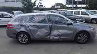 Recycling Car - Voiture accidentée en vente. Cliquez pour zoomer Recycling Car - Voiture accidentée en vente. Cliquez pour zoomer
