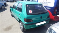 Recycling Car - Voiture accidentée en vente. Cliquez pour zoomer Recycling Car - Voiture accidentée en vente. Cliquez pour zoomer