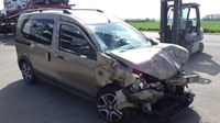 Recycling Car - Voiture accidentée en vente. Cliquez pour zoomer