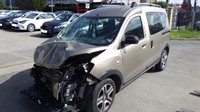 Recycling Car - Voiture accidentée en vente. Cliquez pour zoomer