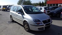 Recycling Car - Voiture accidentée en vente. Cliquez pour zoomer