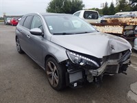 Recycling Car - Voiture accidentée en vente. Cliquez pour zoomer