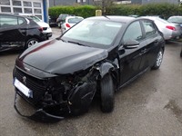 Recycling Car - Voiture accidentée en vente. Cliquez pour zoomer