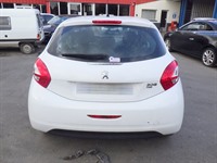 Recycling Car - Voiture accidentée en vente. Cliquez pour zoomer