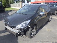 Recycling Car - Voiture accidentée en vente. Cliquez pour zoomer