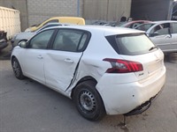 Recycling Car - Voiture accidentée en vente. Cliquez pour zoomer
