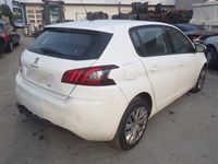 Recycling Car - Voiture accidentée en vente. Cliquez pour zoomer