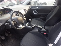 Recycling Car - Voiture accidentée en vente. Cliquez pour zoomer