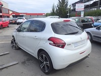 Recycling Car - Voiture accidentée en vente. Cliquez pour zoomer