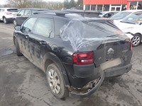 Recycling Car - Voiture accidentée en vente. Cliquez pour zoomer