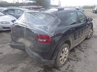 Recycling Car - Voiture accidentée en vente. Cliquez pour zoomer