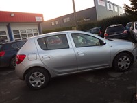 Recycling Car - Voiture accidentée en vente. Cliquez pour zoomer