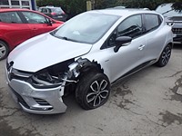 Recycling Car - Voiture accidentée en vente. Cliquez pour zoomer