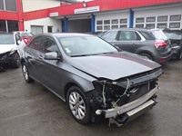 Recycling Car - Voiture accidentée en vente. Cliquez pour zoomer