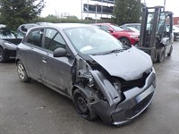 Recycling Car - Voiture accidentée en vente. Cliquez pour zoomer