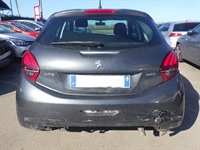 Recycling Car - Voiture accidentée en vente. Cliquez pour zoomer