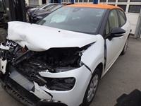 Recycling Car - Voiture accidentée en vente. Cliquez pour zoomer