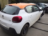Recycling Car - Voiture accidentée en vente. Cliquez pour zoomer