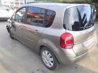 Recycling Car - Voiture accidentée en vente. Cliquez pour zoomer