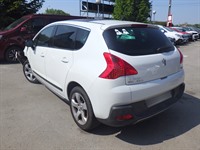 Recycling Car - Voiture accidentée en vente. Cliquez pour zoomer