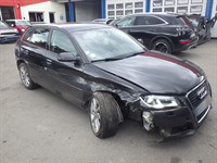 Recycling Car - Voiture accidentée en vente. Cliquez pour zoomer
