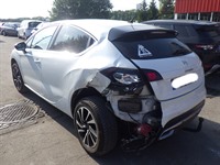 Recycling Car - Voiture accidentée en vente. Cliquez pour zoomer