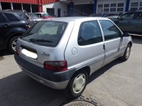 Recycling Car - Voiture accidentée en vente. Cliquez pour zoomer