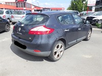 Recycling Car - Voiture accidentée en vente. Cliquez pour zoomer