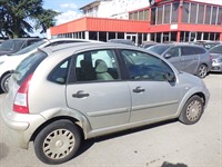 Recycling Car - Voiture accidentée en vente. Cliquez pour zoomer