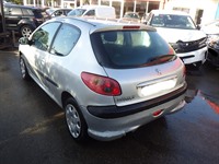 Recycling Car - Voiture accidentée en vente. Cliquez pour zoomer