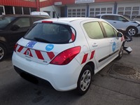 Recycling Car - Voiture accidentée en vente. Cliquez pour zoomer Recycling Car - Voiture accidentée en vente. Cliquez pour zoomer