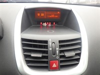 Recycling Car - Voiture accidentée en vente. Cliquez pour zoomer Recycling Car - Voiture accidentée en vente. Cliquez pour zoomer