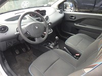 Recycling Car - Photo 6